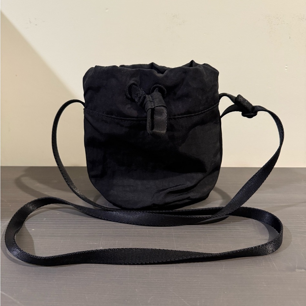 Baggu Mini Nylon Bucket Bag - black